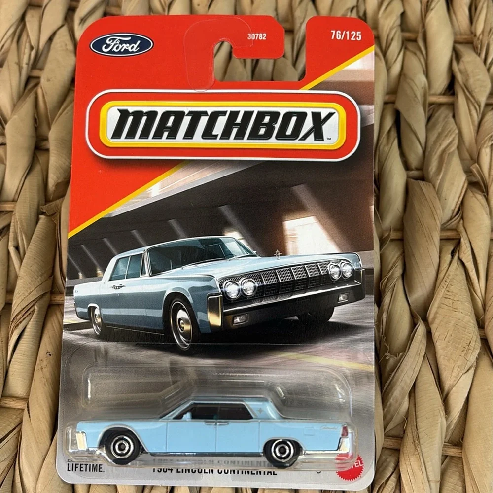 Matchbox 1964 Lincoln Continental Die-Cast Car Light Baby Blue New